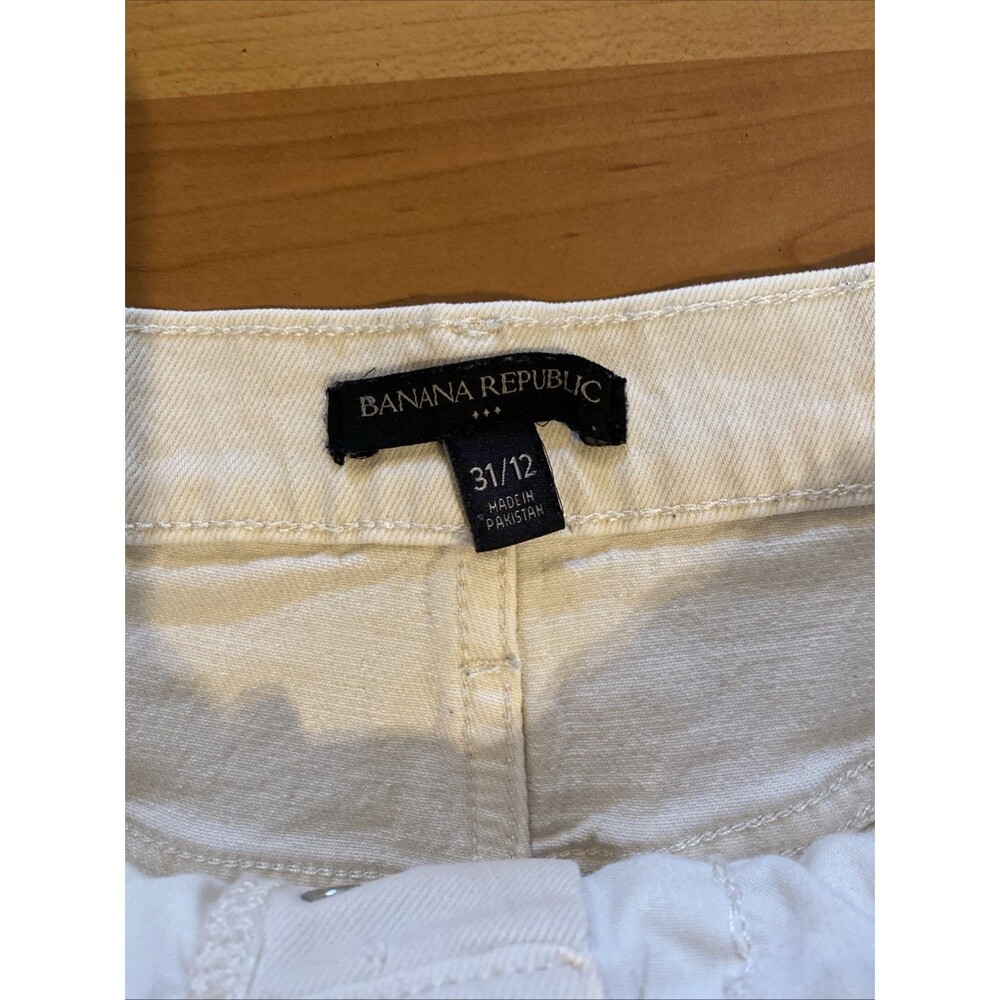 Banana Republic Size 31/12 Ecru Ivory Button Fly 4"‎ High Rise Shorts Women's - Picture 3 of 10